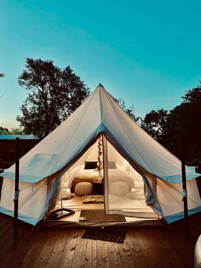 Green Garden Glamping Retezat Balan  Экстерьер фото