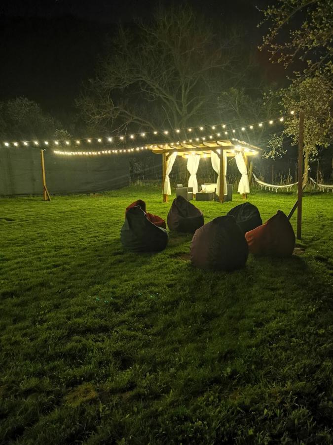 Green Garden Glamping Retezat Balan  Экстерьер фото