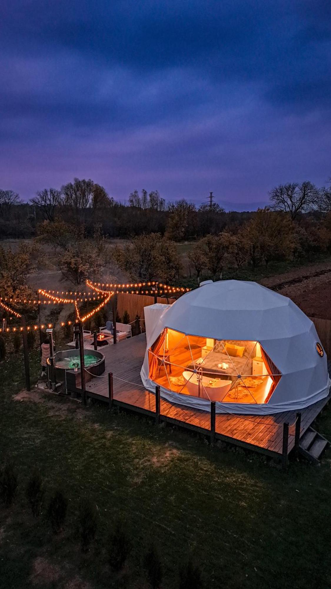 Green Garden Glamping Retezat Balan  Экстерьер фото