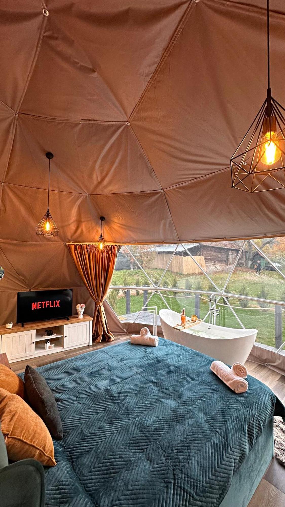 Green Garden Glamping Retezat Balan  Экстерьер фото