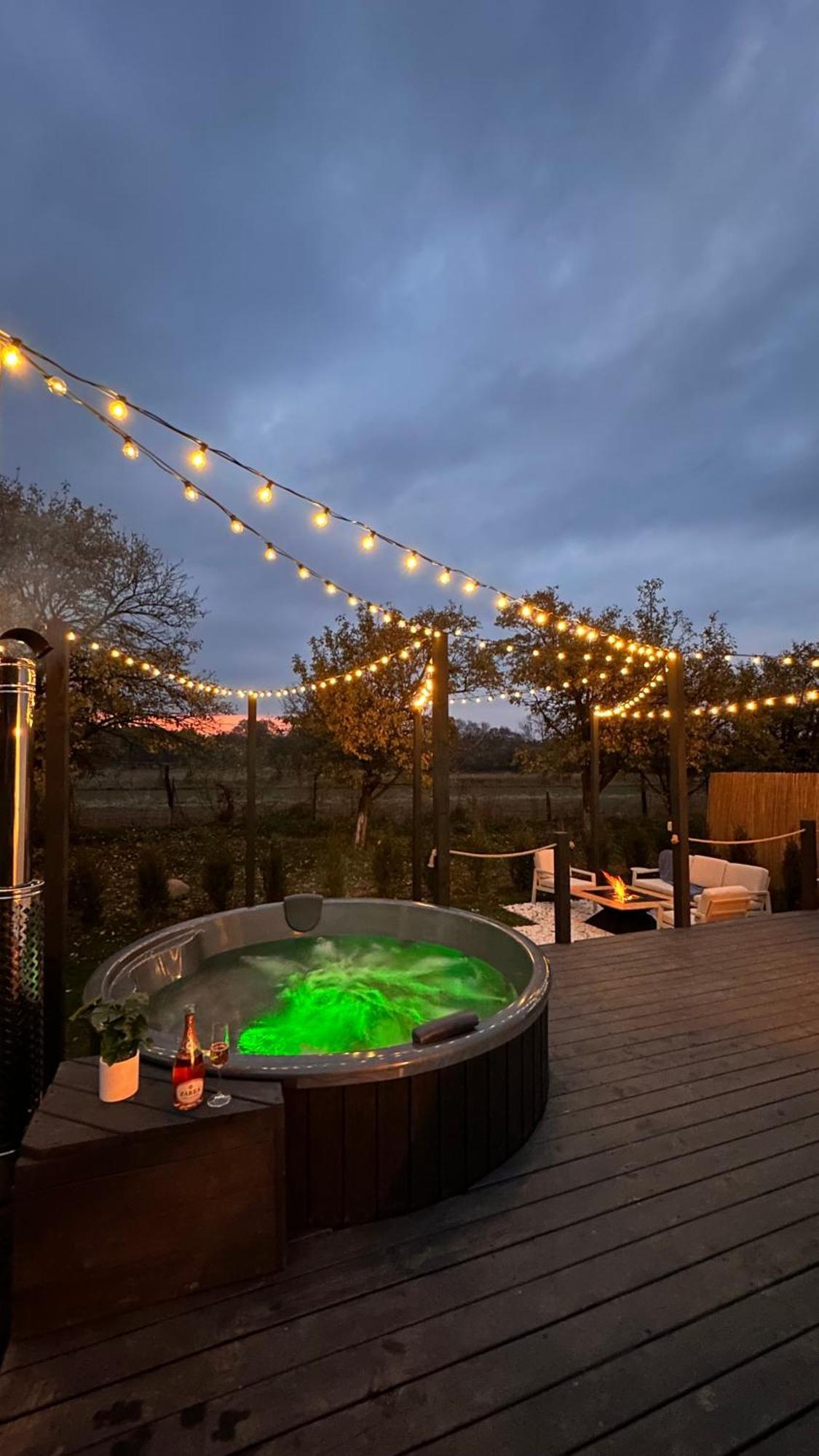 Green Garden Glamping Retezat Balan  Экстерьер фото